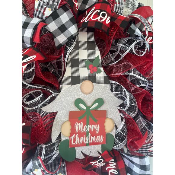 Christmas Gnome Wreath Buffalo Plaid ‘Merry Christmas’ Farmhouse Holiday Décor - Picture 2 of 8